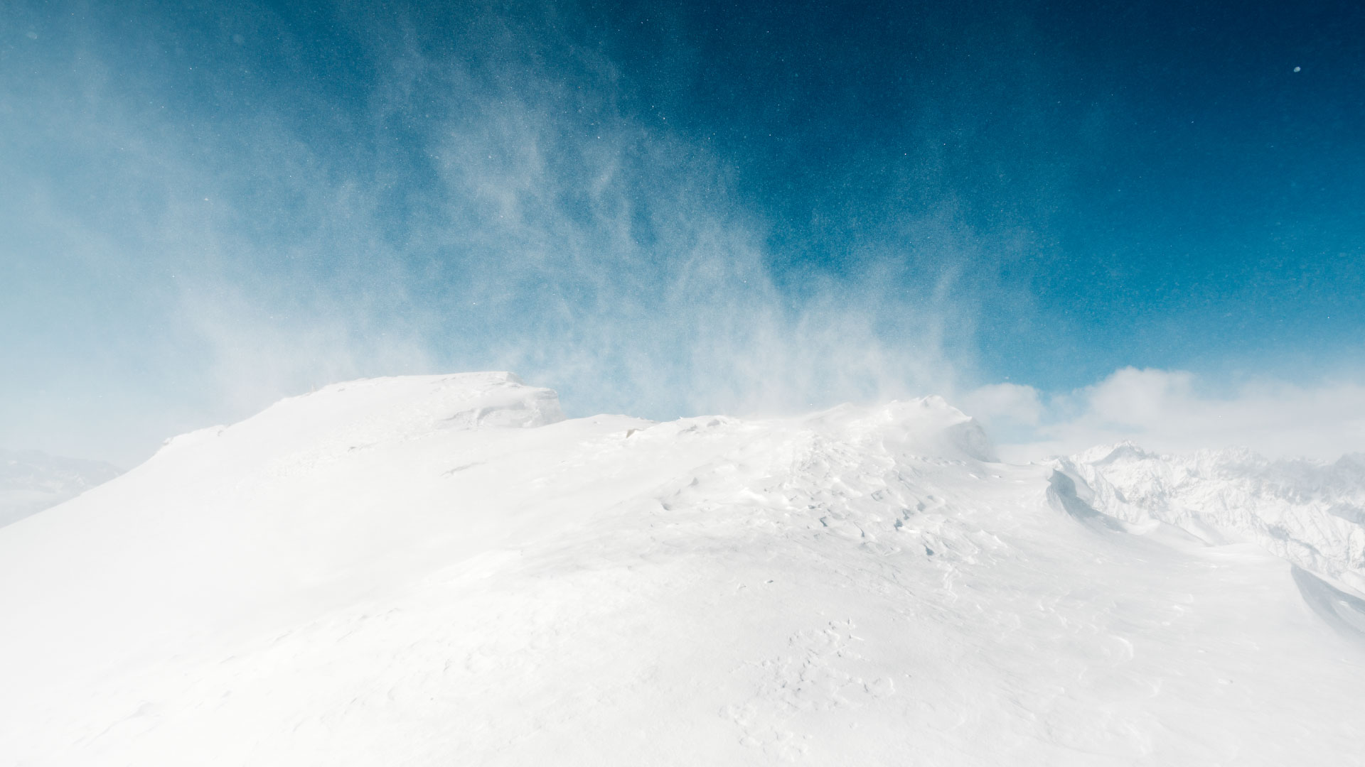 Διανομή εμφιαλωμένου νερού